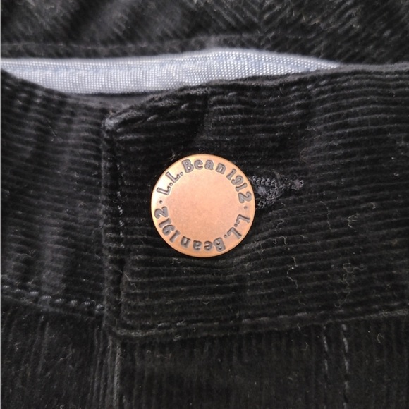 L.l. Bean women's classic black straight leg corduroy pants - Picture 4 of 10